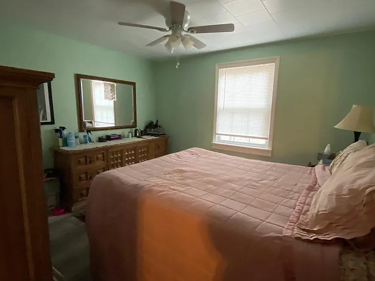 12 Park Ln — Photo 12