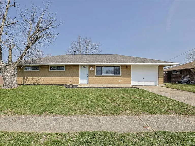 5595 Shady Oak St — Photo 18