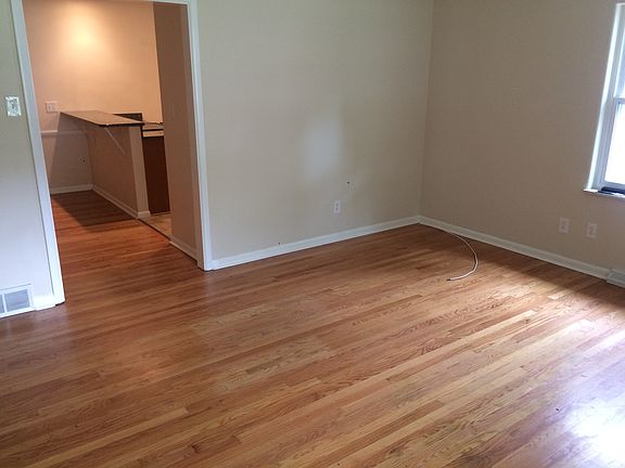 2nd image of 5517 N College Ave