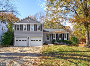 9345 Tovito Dr, Fairfax, VA 22031