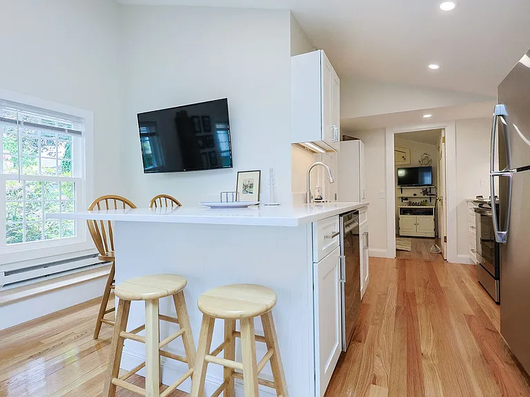 93A Granite St — Photo 7