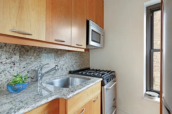 Sold by Corcoran | media 2