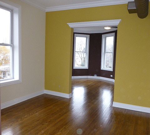 5th image of 1358 N Rockwell St #3F
