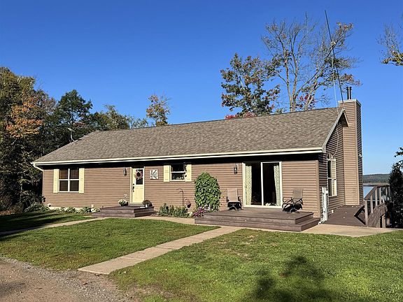 2nd image of 1110 Co Rd