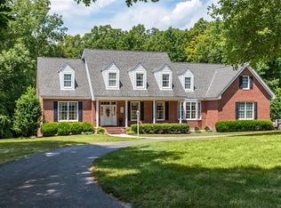 17606 Thornwood Ln, South Chesterfield, VA 23803