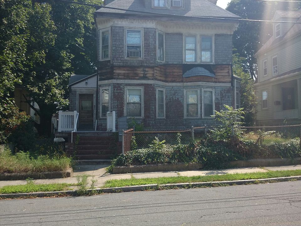 2nd image of 46 Milwood St
