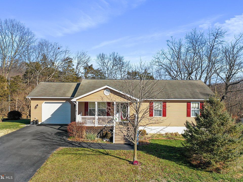 1st image of 229 Black Oak Dr