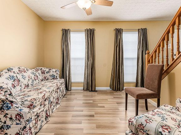 5th image of 2037 Queens Meadow Ln