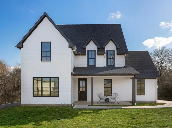 3223 Tamy Ln, Brenham, TX 77833