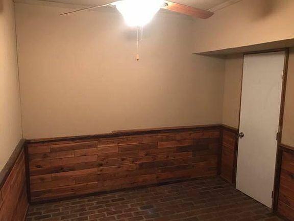 5th image of 1347 Erie Ave