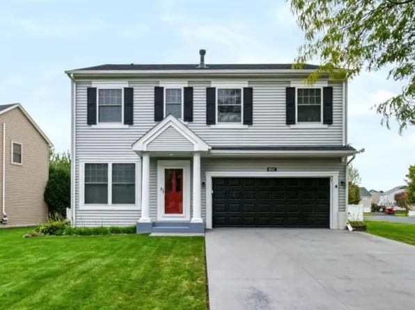 8547 Kirkwood Ln N, Maple Grove, MN 55369