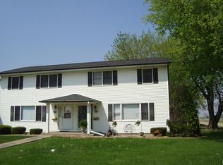 1190 Sweetbriar Pl, Galesburg, IL 61401
