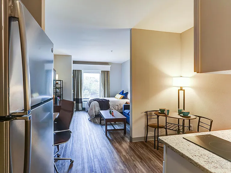 Hilltop Lofts II — Photo 43