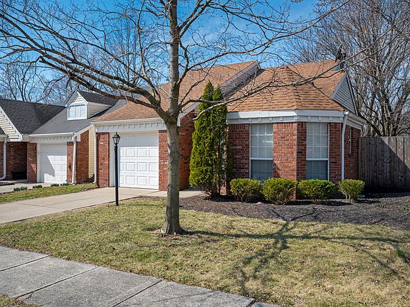 2nd image of 9550 Colony Pointe East Dr