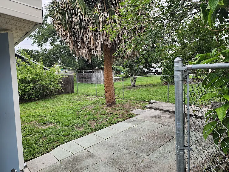 4286 Grand Blvd — Photo 11