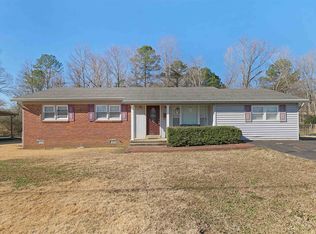 473 Ezra St N, Parsons, TN 38363