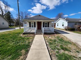 233 S Lincoln St, Clinton, IN 47842