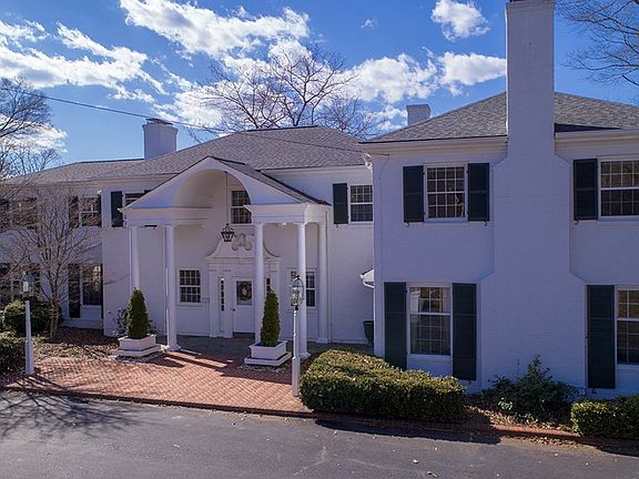 2nd image of 214 Oakdale St