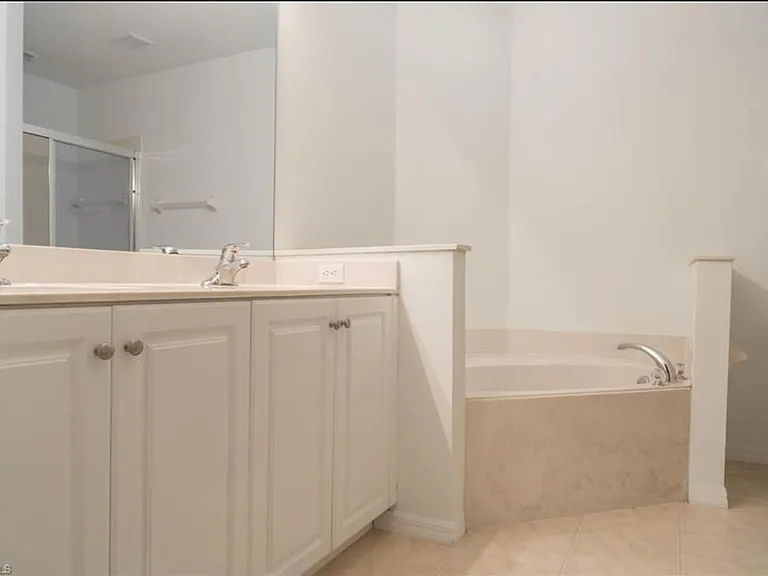 3530 Arclight Ct — Photo 2