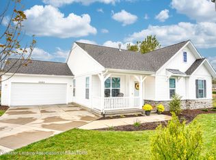 3262 Hamlet Cir, East Lansing, MI 48823