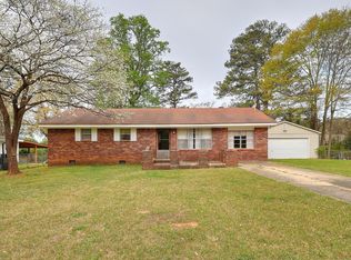 2261 Clairmont Cir, Snellville, GA 30078