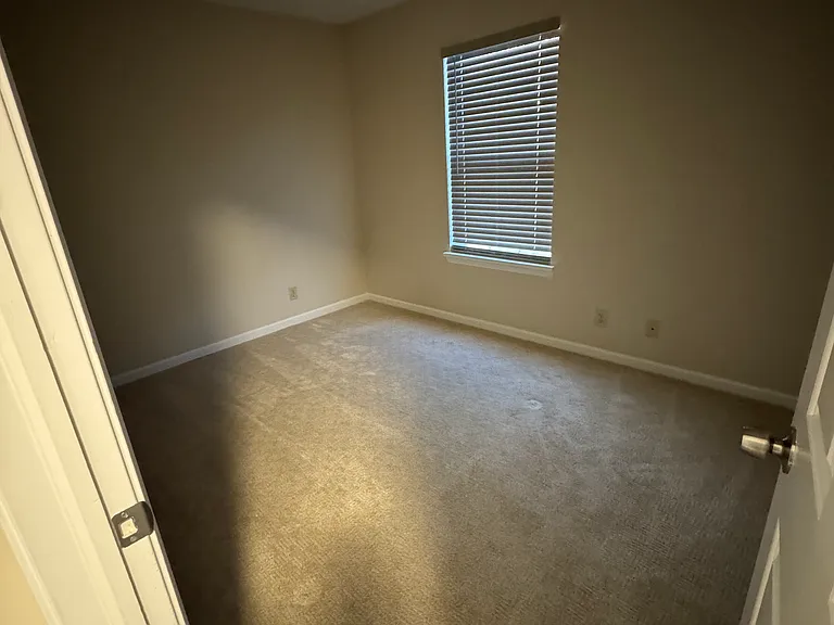 8023 Atwood Ct — Photo 12