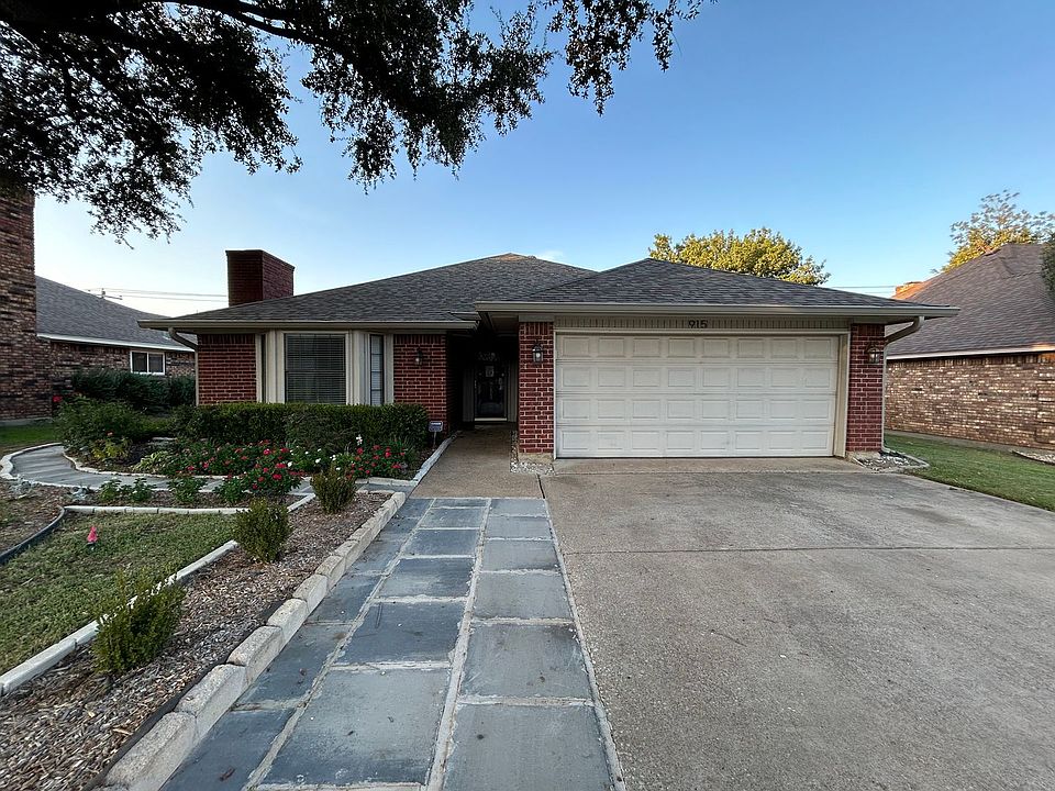1st image of 915 Baldwin Dr
