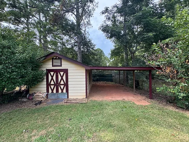 3 bed, 1800 sqft, $2,000 — Photo 4