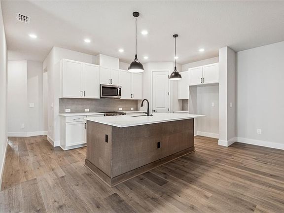 7th image of this home