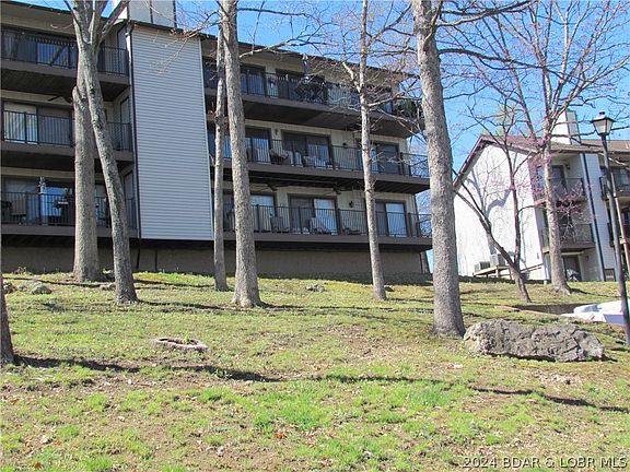 3rd image of 52 Waters Edge Dr #2A
