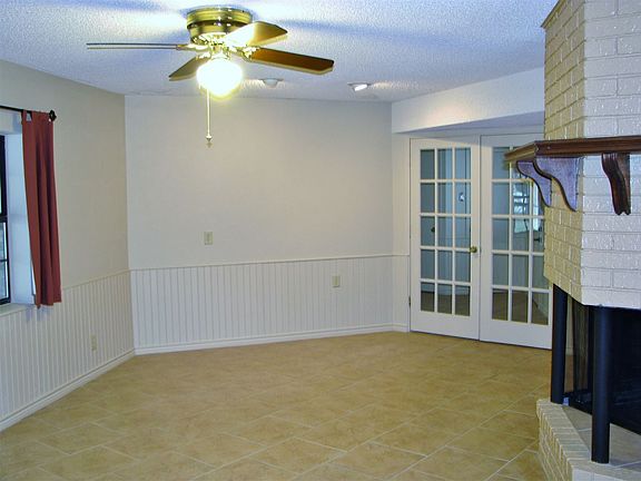 4th image of 103 Live Oak Dr