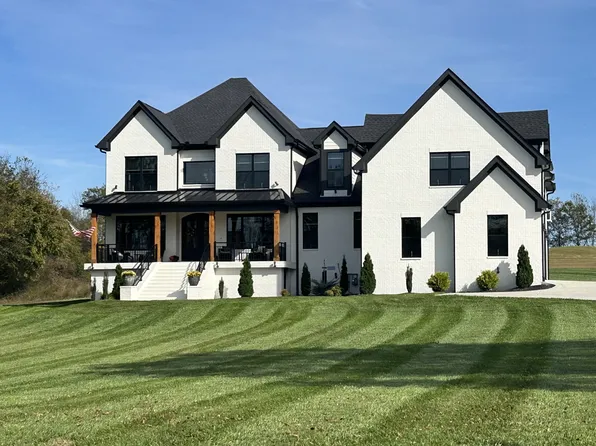 4223 Ironwood Dr, Greenbrier, TN 37073