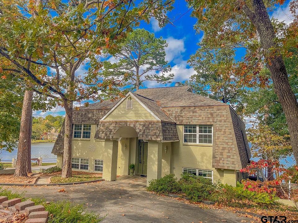 1st image of 517 Hideaway Lane Central