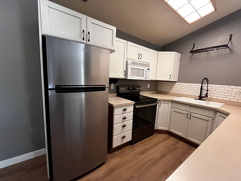 1464 N 1250 W — Photo 16
