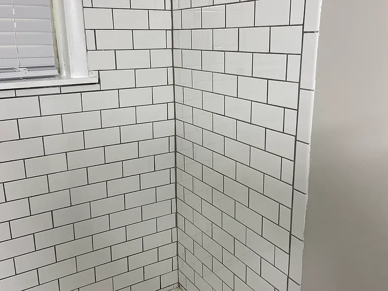 405 E Cedar St — Photo 10