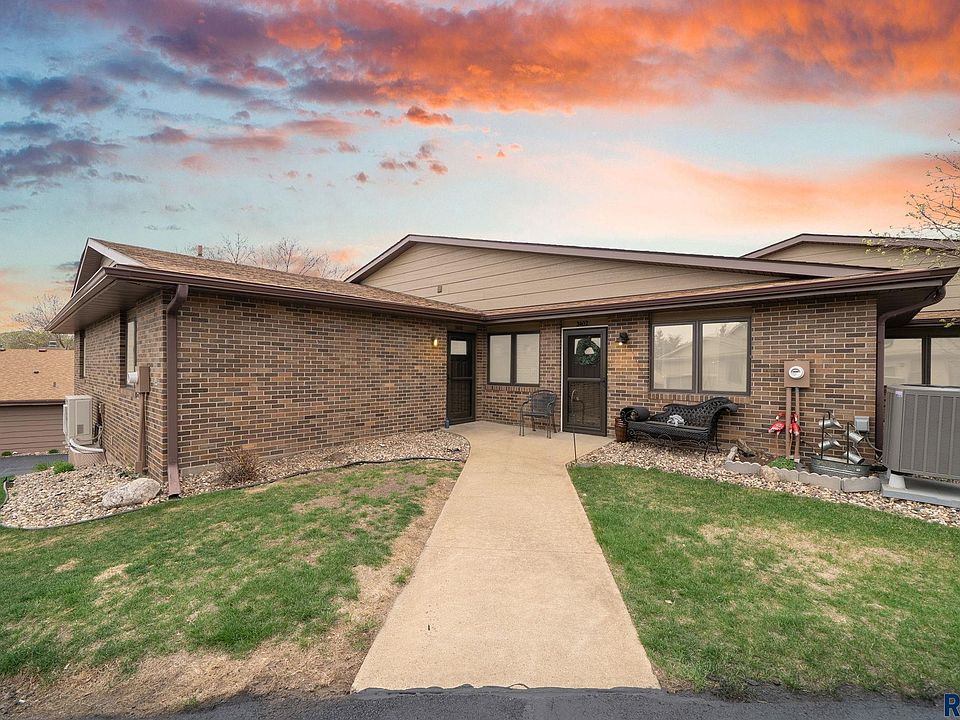 1st image of 3400 W Norie Pl