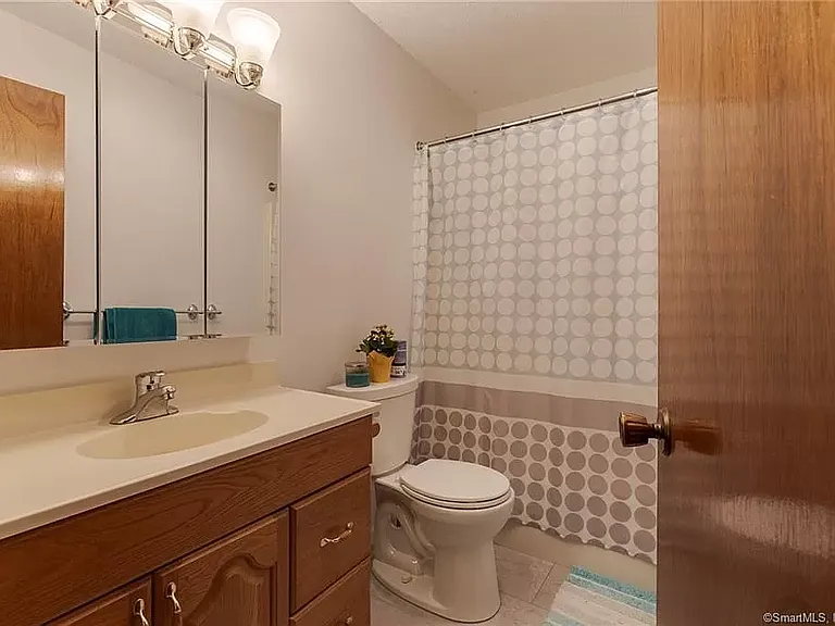 601 Twin Circle Dr #601 — Photo 14