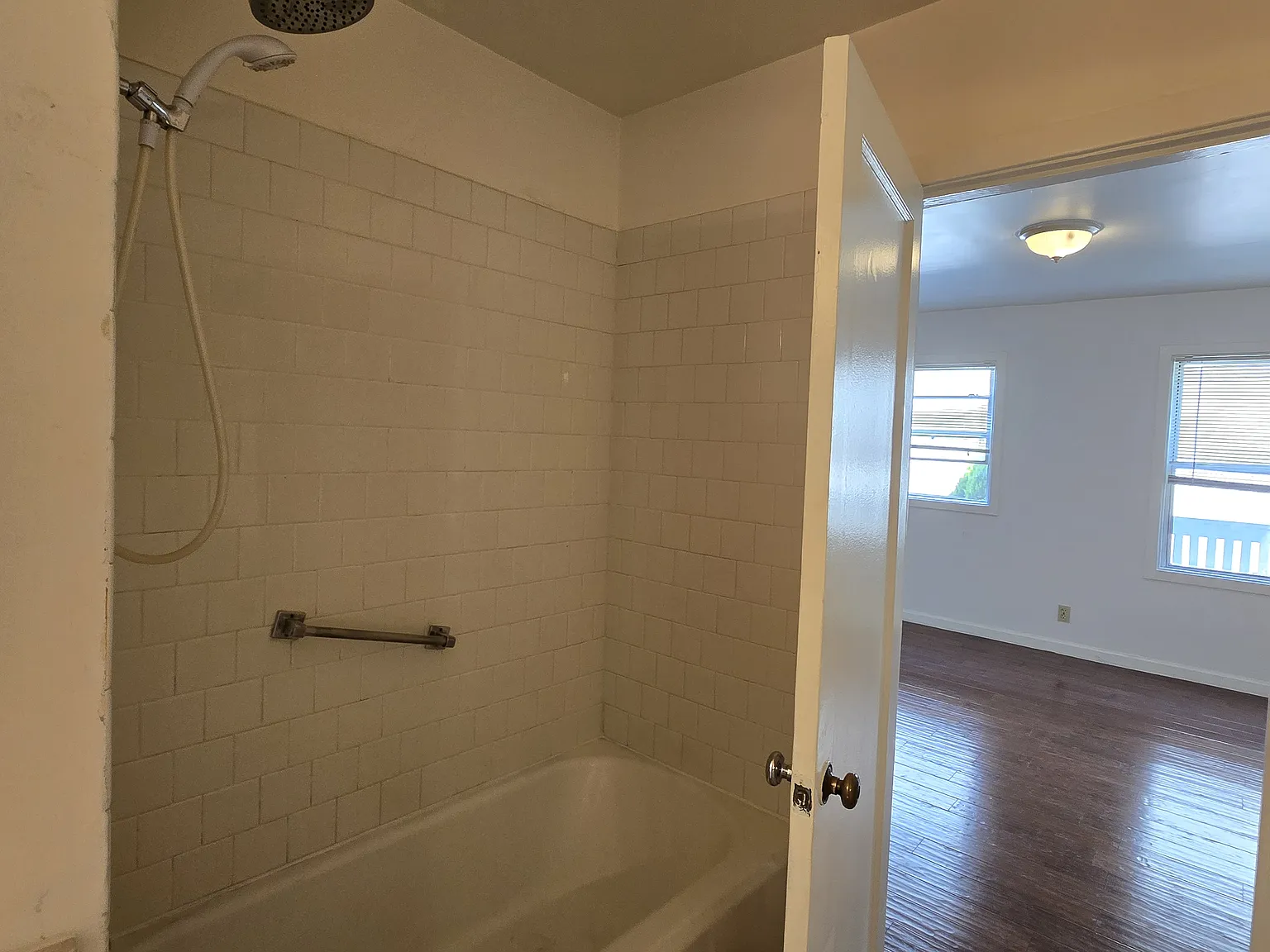 1 bed, $1,875 — Photo 4