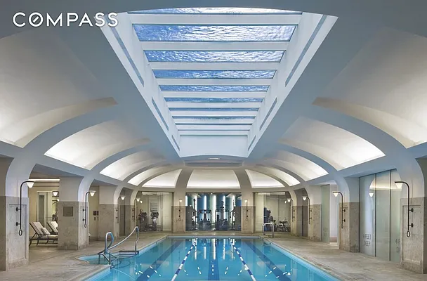 Sold by Compass | media 21