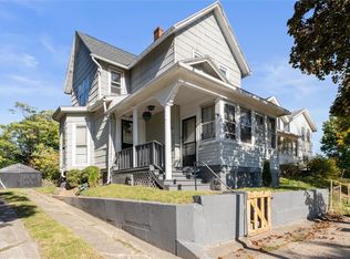 132 Lyndhurst St, Rochester, NY 14605