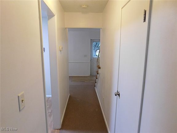 3rd image of 8180 Deepwood Blvd Unit 9