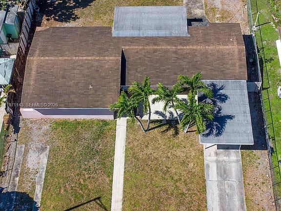 3rd image of 11300 NW 62nd Ave
