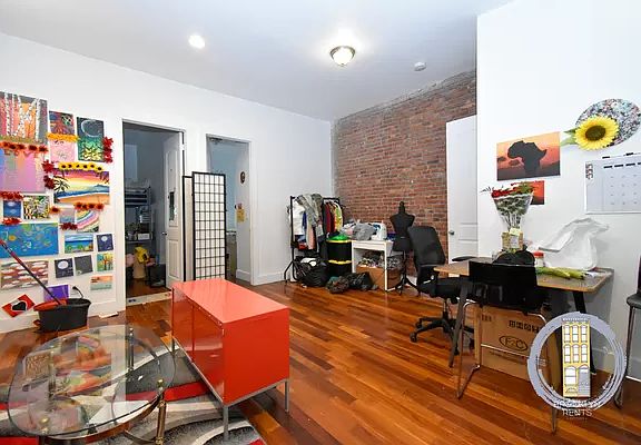 2nd image of 436 Throop Ave #2A