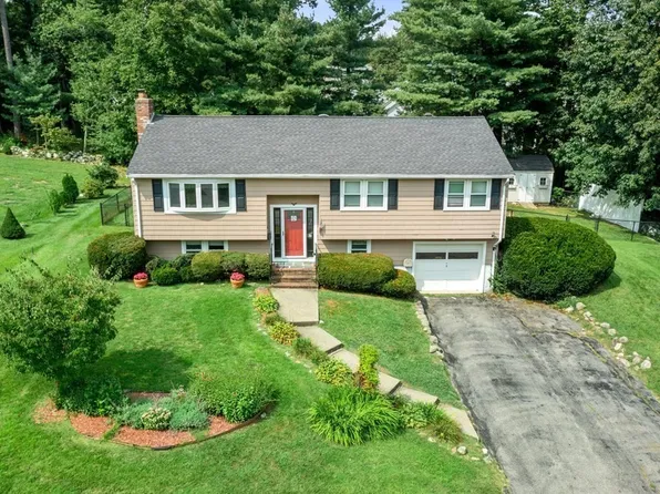 67 Oak Rd, Canton, MA 02021
