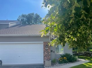 2471 Lockwood Dr, Mendota Heights, MN 55120