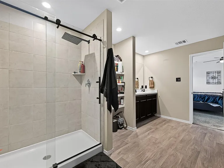 14319 Rain Dr — Photo 31