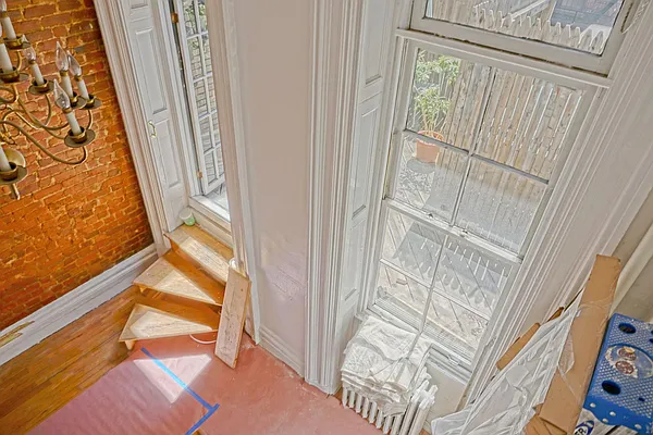 Rented by Compass | media 44