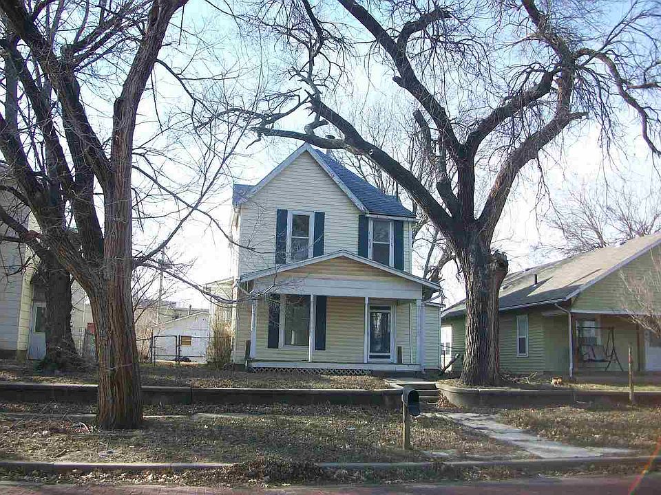 1st image of 609 S C St