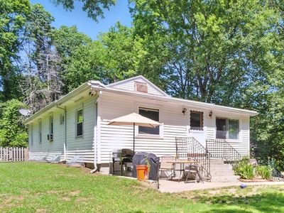 72 Reservation Rd, Holyoke, MA, 01040