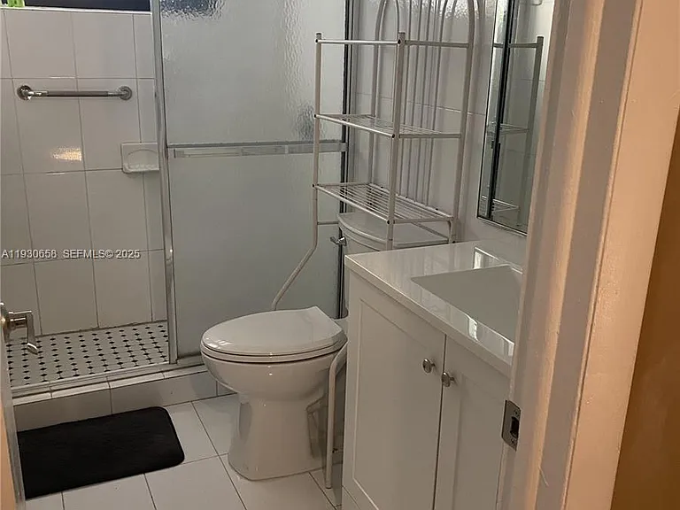 8950 Collins Ave #7 — Photo 15